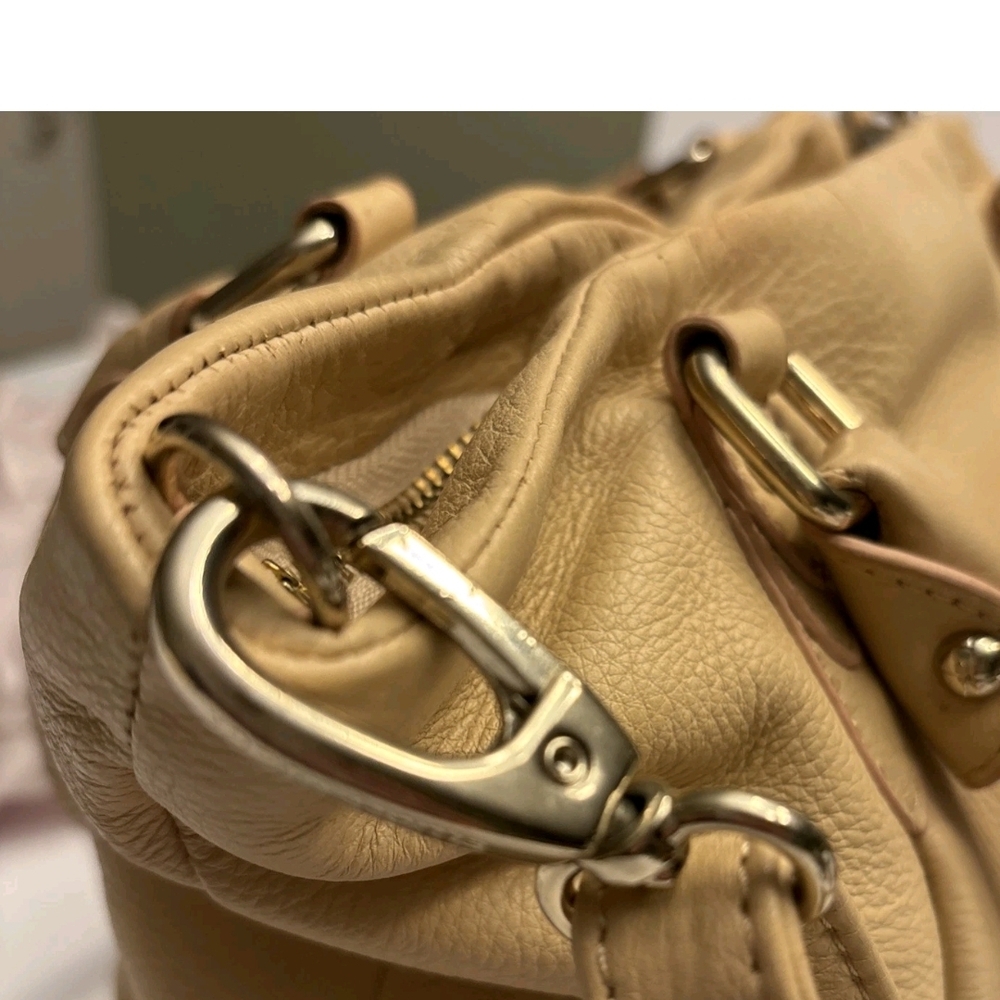 🫶SALE! LEATHER Elliott Lucca hobo bag with tassle - Picture 5 of 9